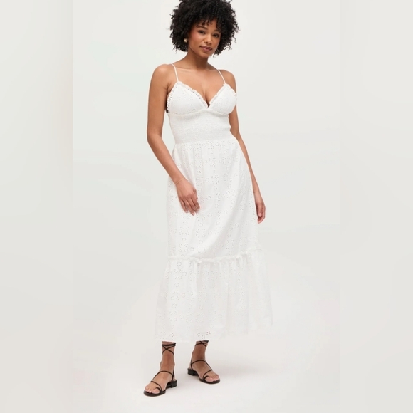 Hill House Dresses & Skirts - Hill House The Eyelet Dottie Nap Dress